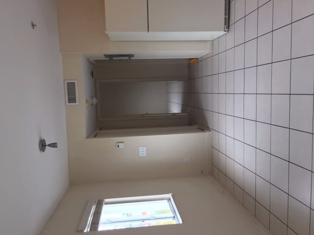 Miami Apartment: 0000 SW 7th. Street