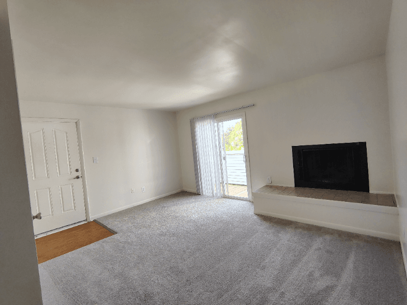 Lynchburg Apartment: 600 Reusens Road