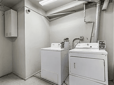 Philadelphia Apartment: 921 W Spencer St