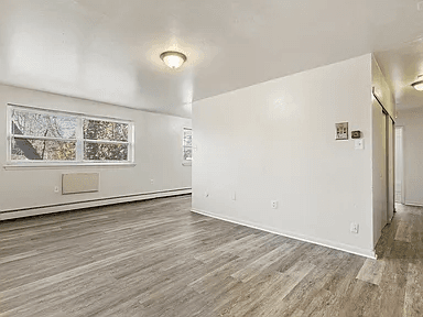 Philadelphia Apartment: 921 W Spencer St