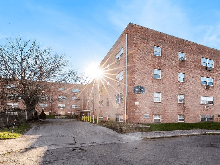 Philadelphia Apartment: 921 W Spencer St