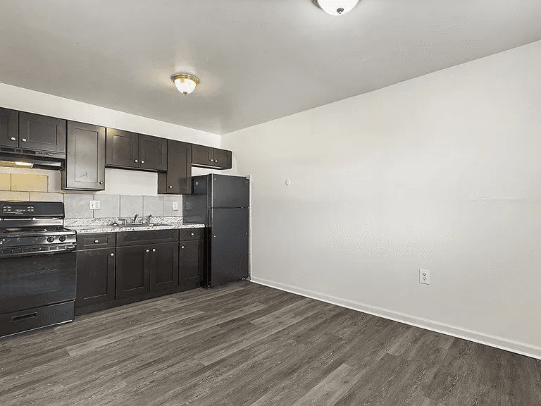 Philadelphia Apartment: 921 W Spencer St