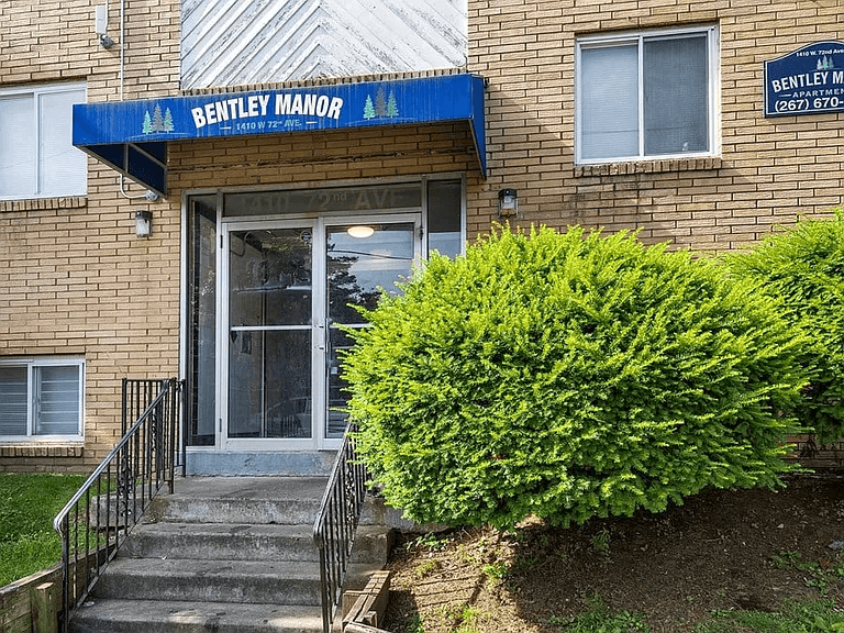 Philadelphia Apartment: 1412 72nd Ave