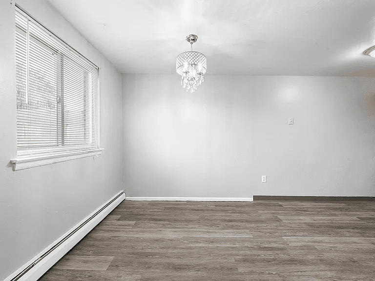 Philadelphia Apartment: 1412 72nd Ave