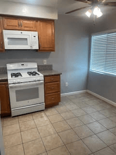 LA MESA Apartment: 7724 University Ave.