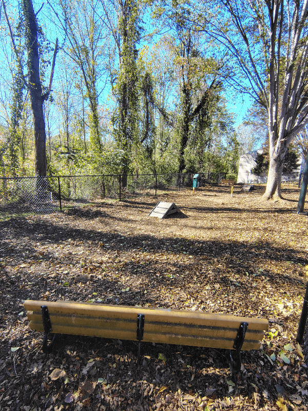 Lynchburg Apartment: 600 Reusens Road