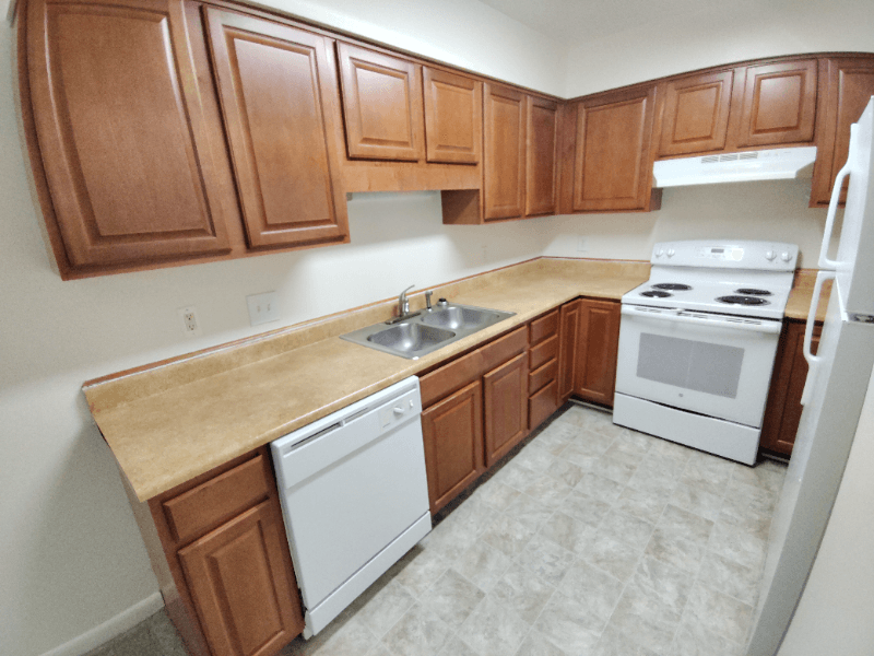 Lynchburg Apartment: 600 Reusens Road