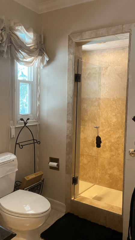 Encino Single Room: 15635 Vandorf Pl