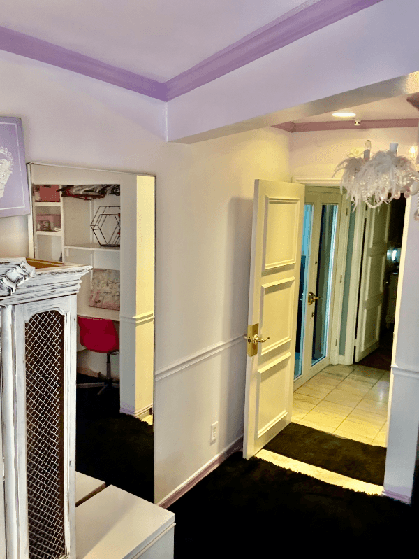 Encino Single Room: 15635 Vandorf Pl