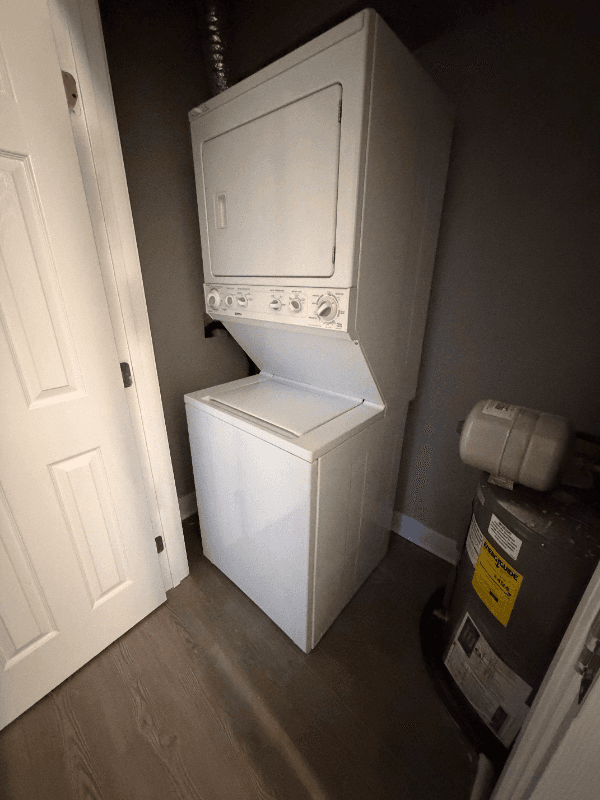Washington Apartment: 5___ 60th Street , NE