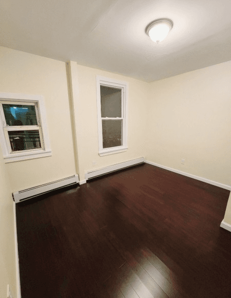 NEWARK House: 350 13th Ave