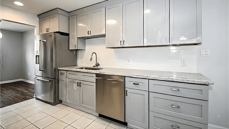 Slidell Single Room: 3834 Cambridge St,