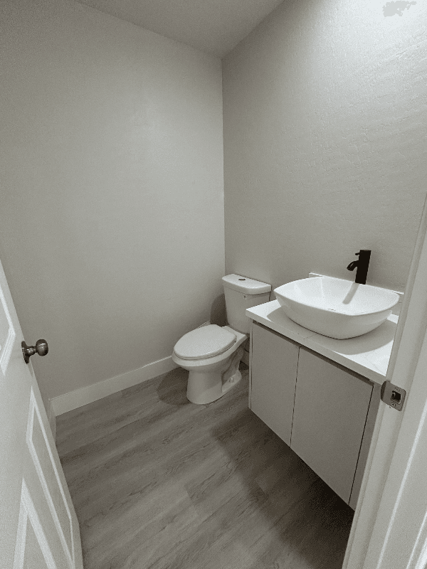 Pahrump House: 2544 mt Charleston