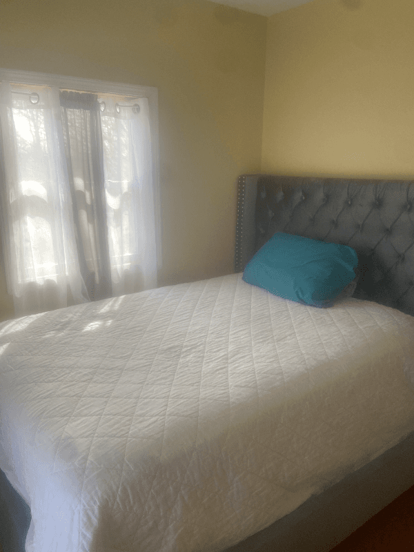 Carthage Single Room: 25 Bridge St,
