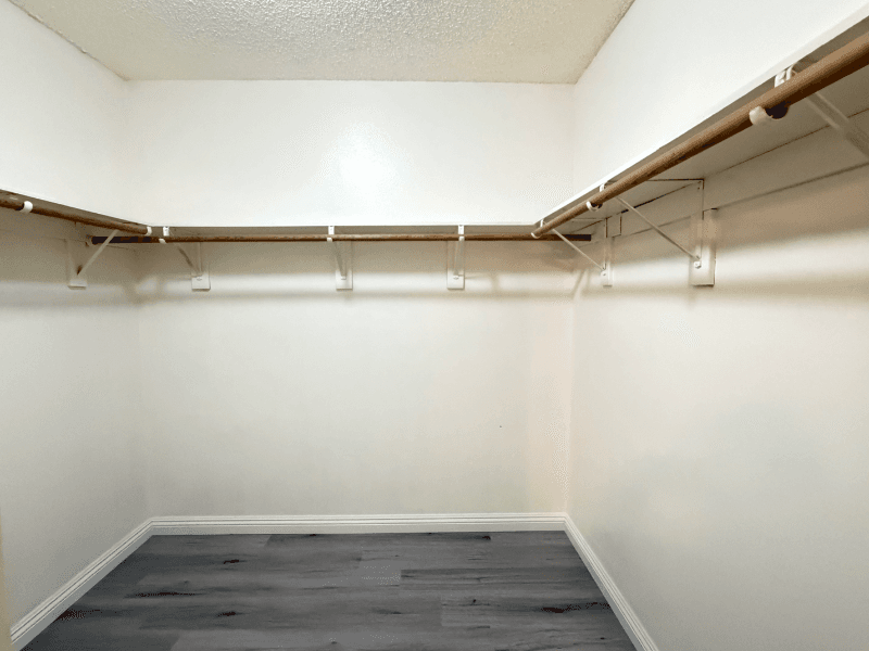 Las Vegas Single Room: 6802 W Bonillo Dr