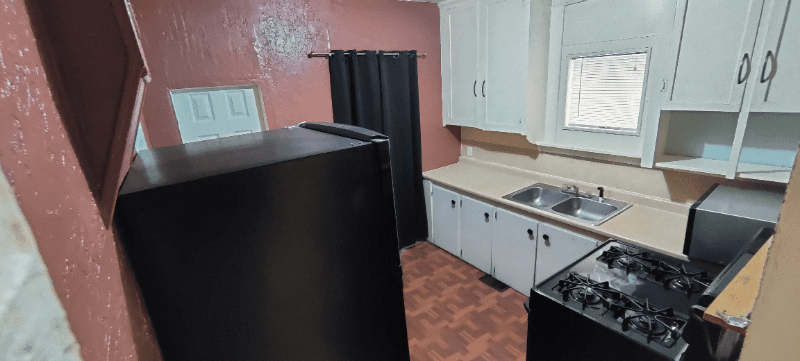 Ogden House: 2903 Pingree Ave.