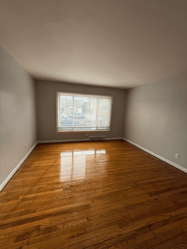 Detroit Apartment: 1890 Ewald Cir
