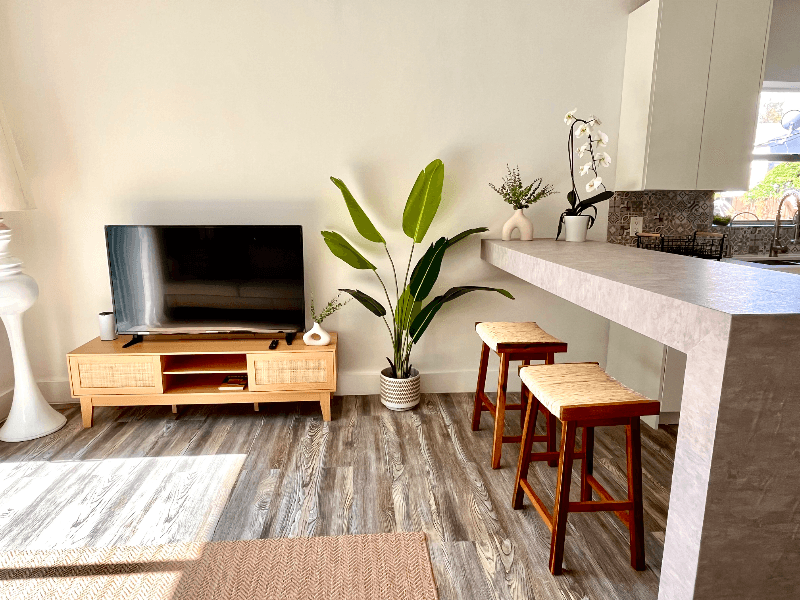Miami House: 679 NE 87th St