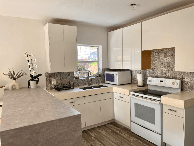 Miami House: 679 NE 87th St