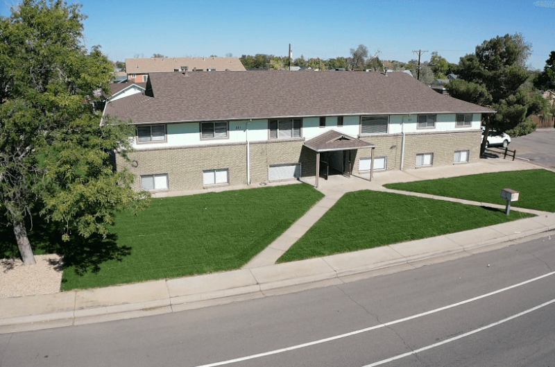 Brighton Apartment: 221 Jessup Street