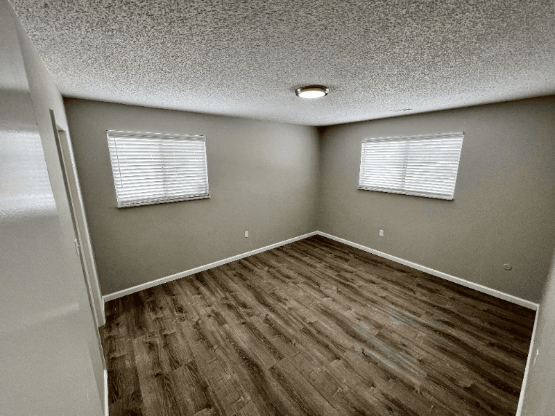 Brighton Apartment: 221 Jessup Street