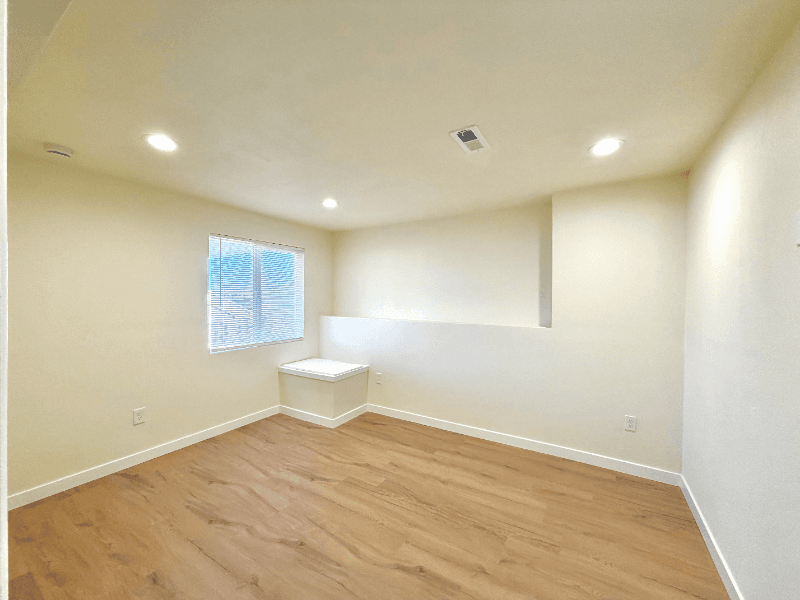 Colorado Springs Single Room: 6431 Binder Dr