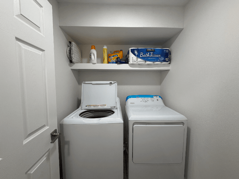 Colorado Springs Single Room: 6431 Binder Dr