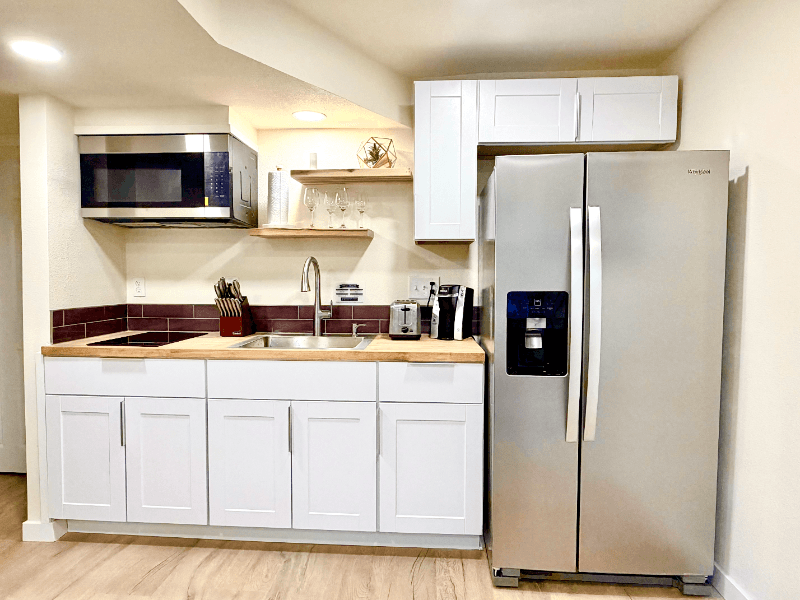 Colorado Springs Single Room: 6431 Binder Dr