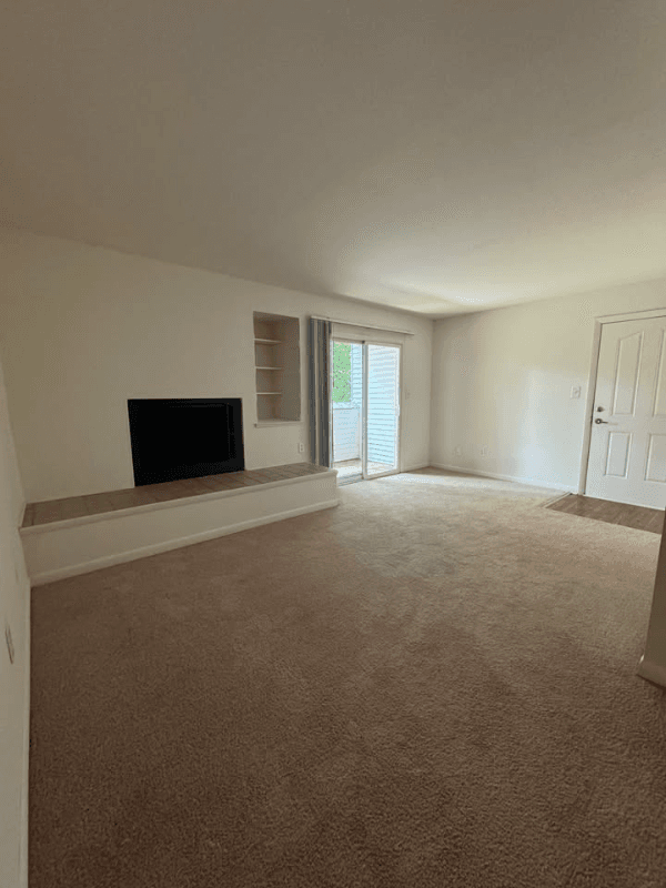 Lynchburg Apartment: 600 Reusens Road