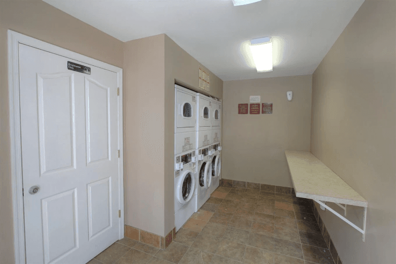Lynchburg Apartment: 600 Reusens Road