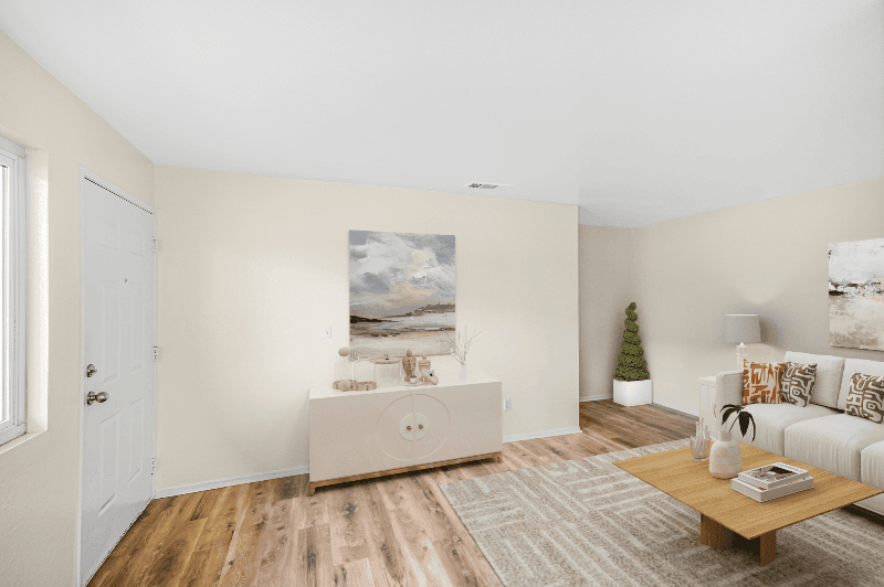Palmdale Apartment: 1005 E Avenue R