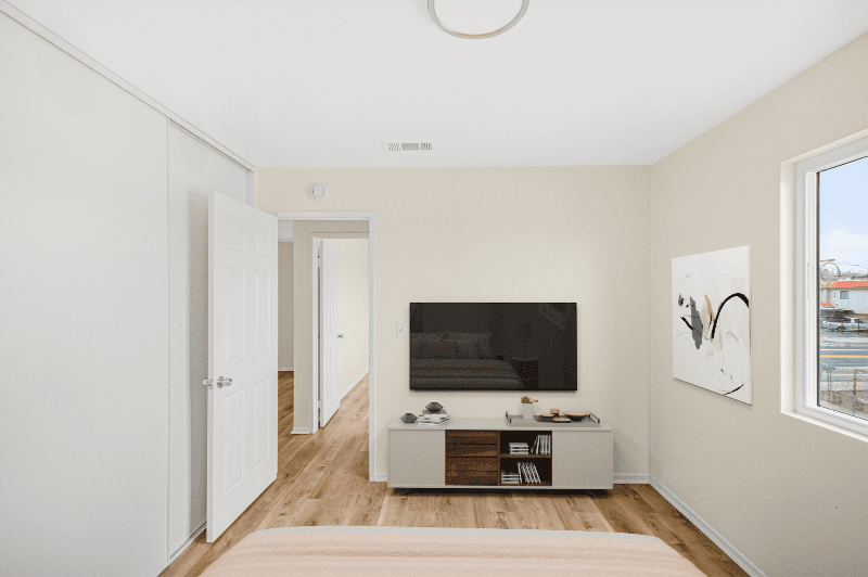 Palmdale Apartment: 1005 E Avenue R