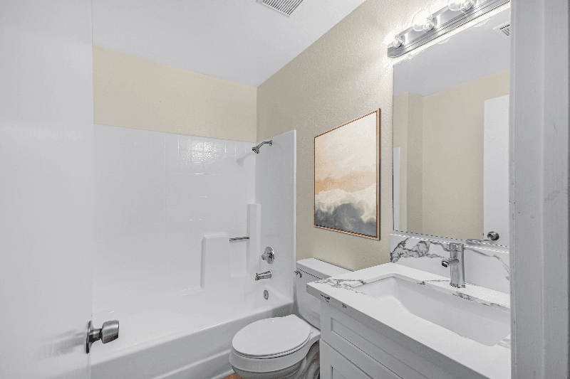 Palmdale Apartment: 1005 E Avenue R