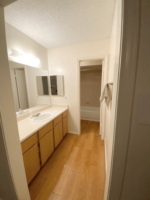 New Braunfels Apartment: 653 Loop 337