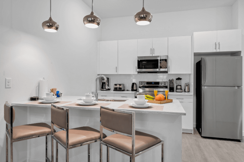 Davenport Townhome: 649 trikomo dr