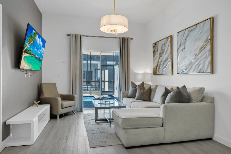 Davenport Townhome: 649 trikomo dr