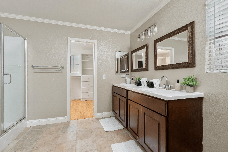 Oceanside House: 5442 Toucanet Court