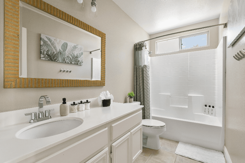 Oceanside House: 5442 Toucanet Court