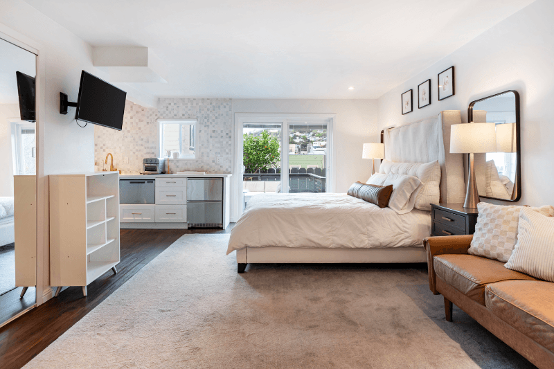 San Francisco Condo: 14-- Alemany Blvd