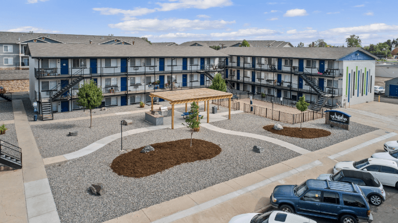 Brighton Apartment: 101 W Egbert St