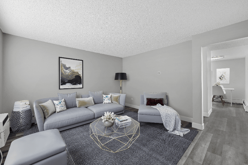 Brighton Apartment: 78 W Walnut St