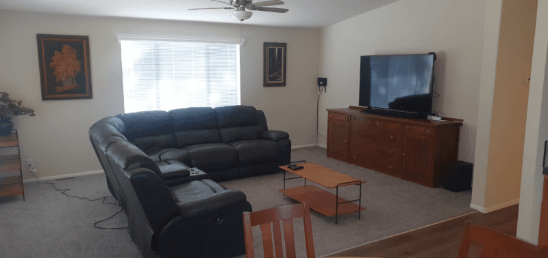 Coos Bay House: 91408 Kellogg Ln