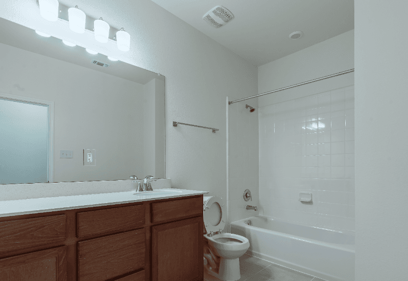 Georgetown House: 1400 Carriageway Dr