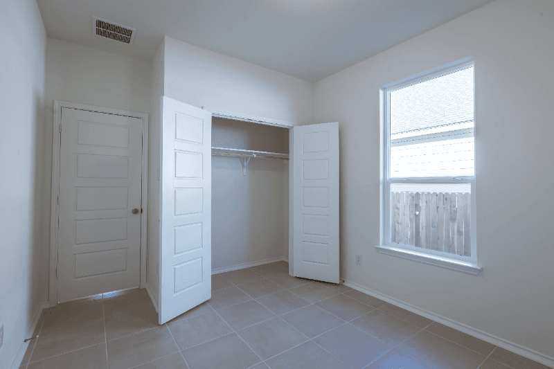 Georgetown House: 1400 Carriageway Dr