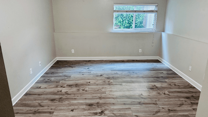 omaha House: 19404 x street