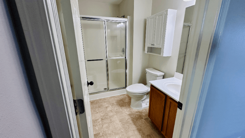omaha House: 19404 x street