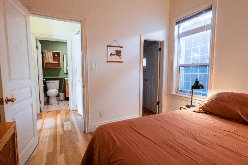SALT LAKE CITY House: 1748 S 200 E
