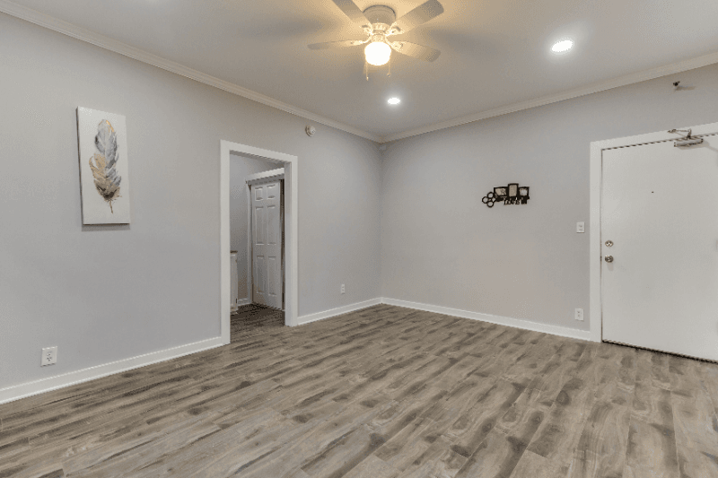 Los Angeles Apartment: 730 S. Catalina St