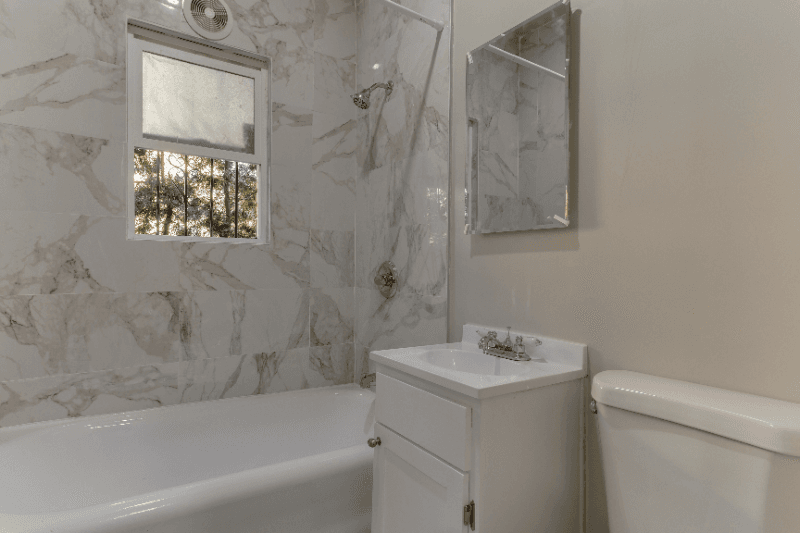 Los Angeles Apartment: 730 S. Catalina St