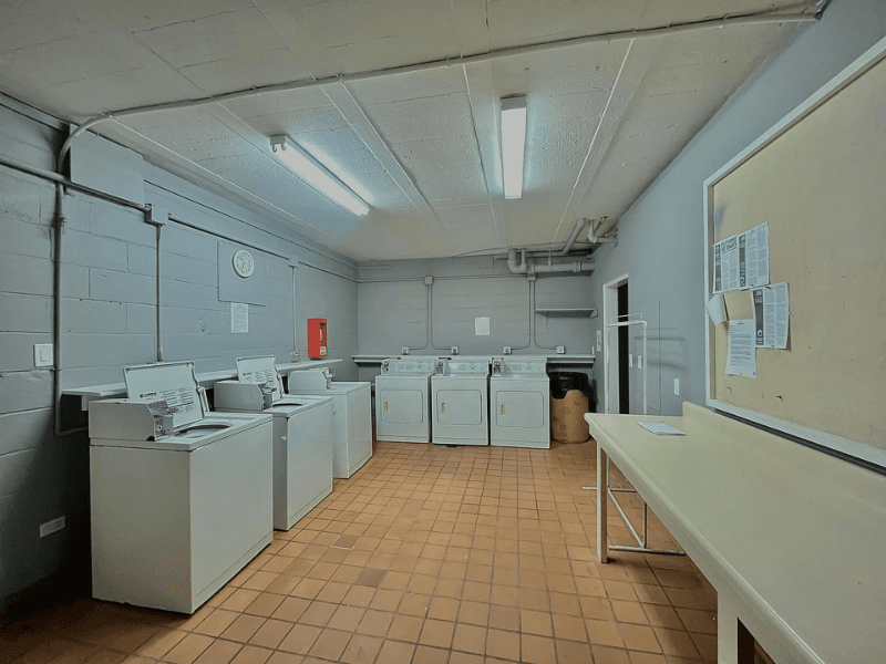 Toledo Apartment: 111 South Summit Street
